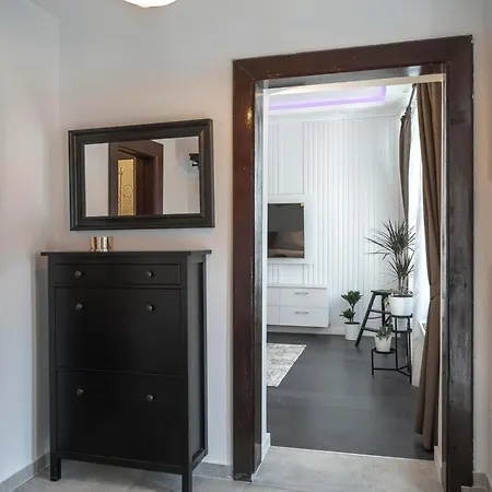 The Belfort Townhomes - Lux Salon * Belgrad